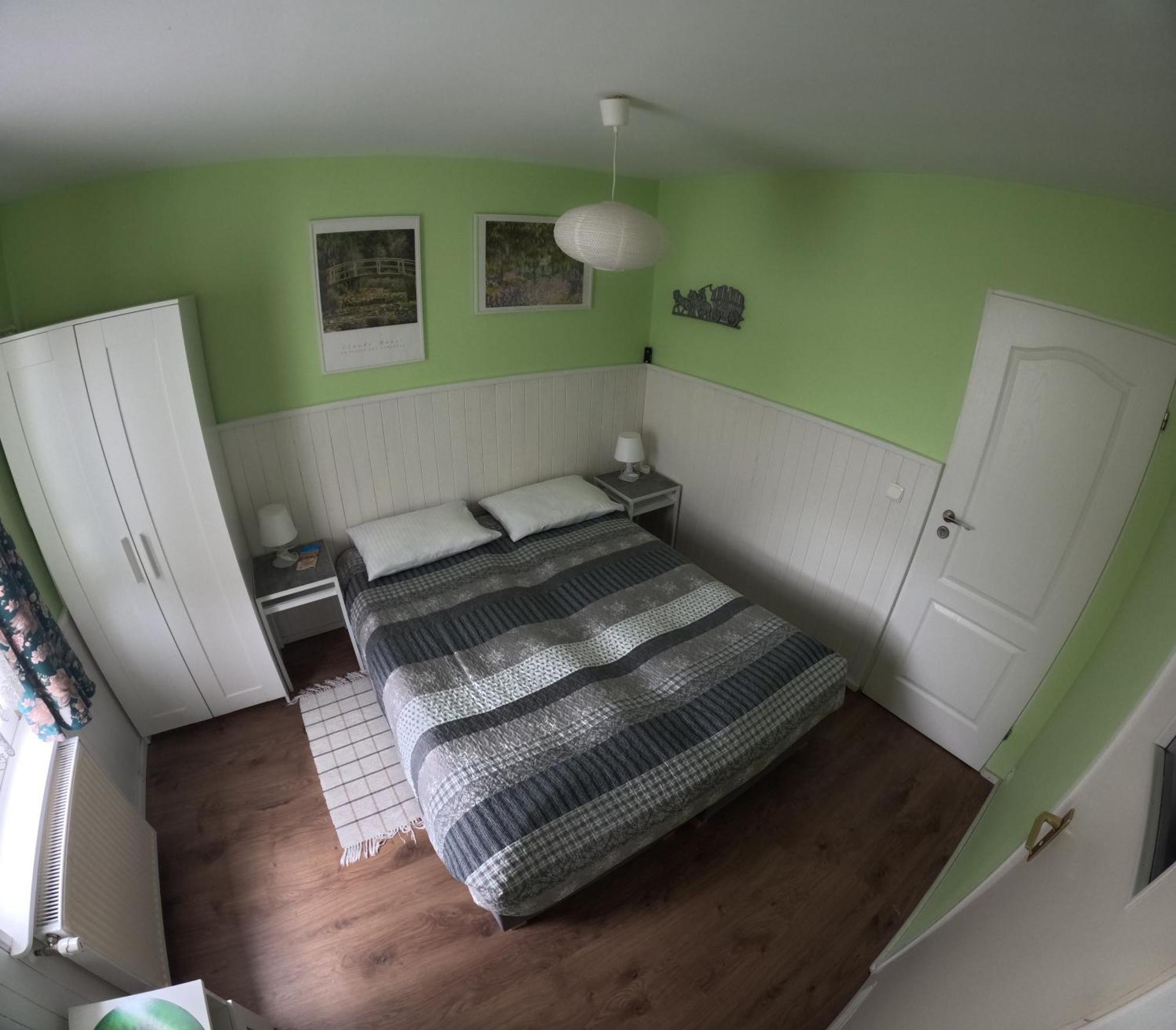 - Przy Porcie Homestay Leba